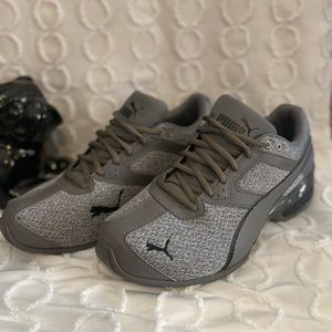 Puma size 8 men’s shoes